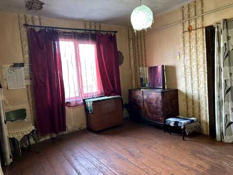 будинок за адресою смт. Ратне, Першого травня, 23