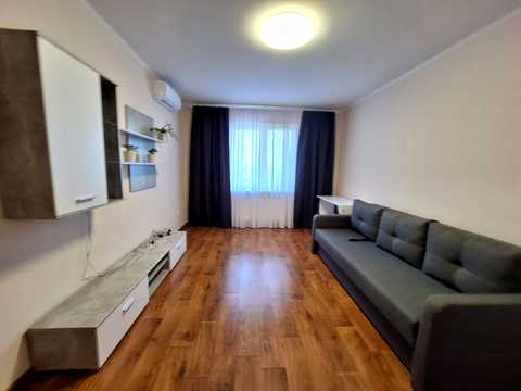 квартира за адресою Ревуцького вул., 54р