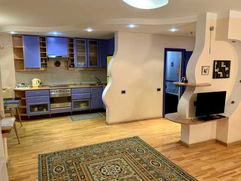 квартира по адресу Анны Ахматовой ул., 3