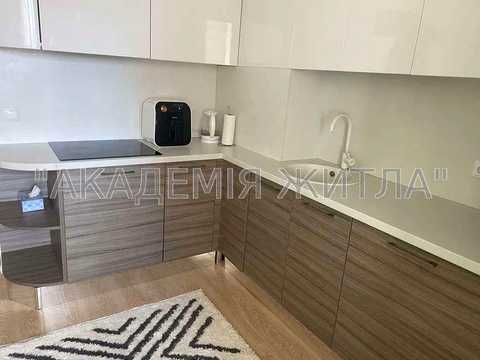 квартира за адресою Олени Пчілки вул., 4