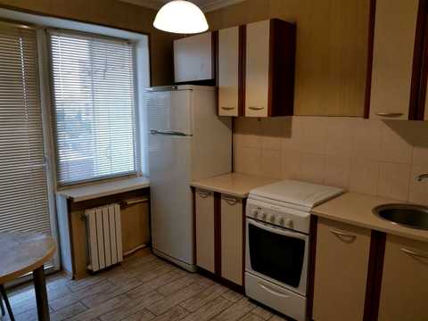 квартира за адресою Калинова вул., 82-Б