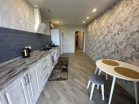 квартира за адресою Мостобудівників вул., 18