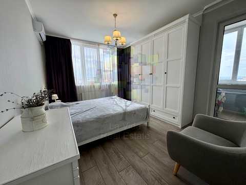 квартира по адресу Оболонский просп., 1к1