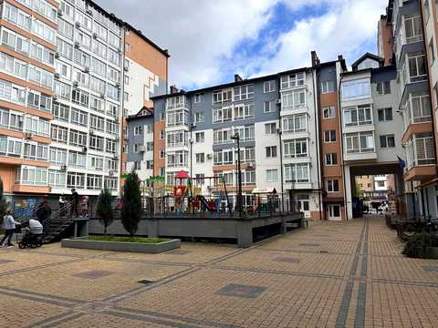 квартира за адресою Андрія Мельника вул., 10