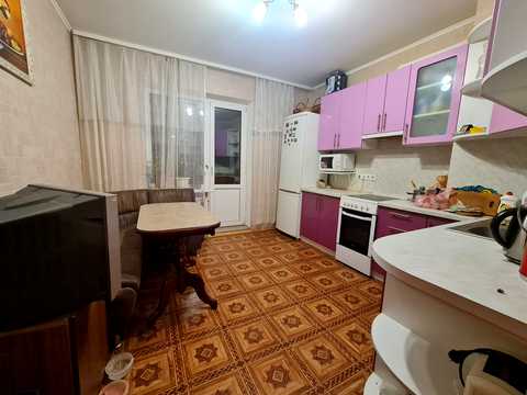 кімната за адресою Олени Пчілки вул., 4