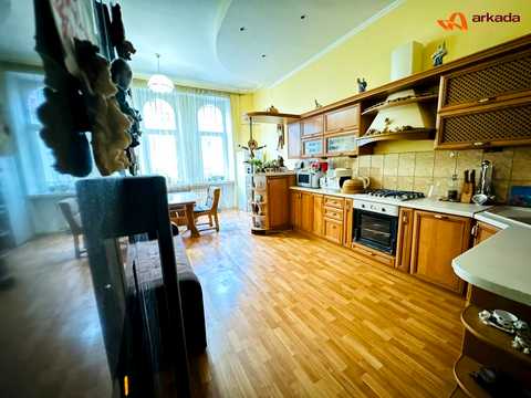 квартира по адресу Михаила Грушевского ул., 1