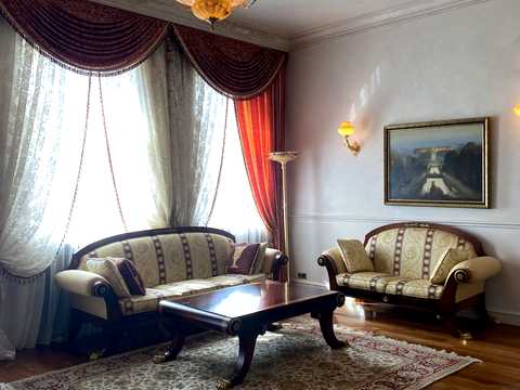 квартира по адресу Рыльский пер., 3