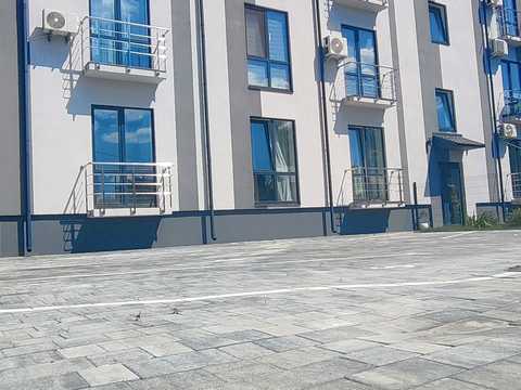 комерційна за адресою Лісорубна вул., 4