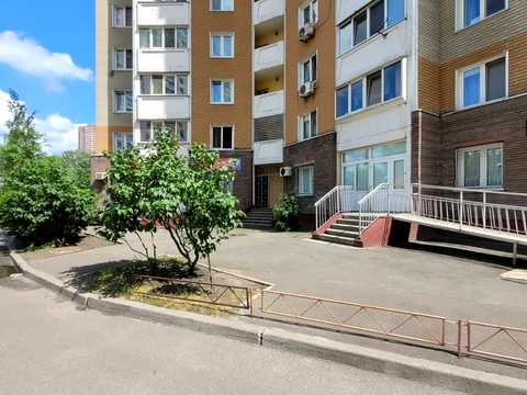 квартира по адресу Драгоманова ул., 1-Є