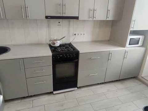 квартира за адресою Михайла Лушпи просп. (Космонавтів), 5 к25