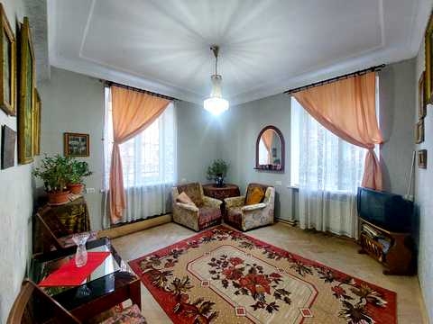 квартира за адресою Лонгина Цегельського вул., 10