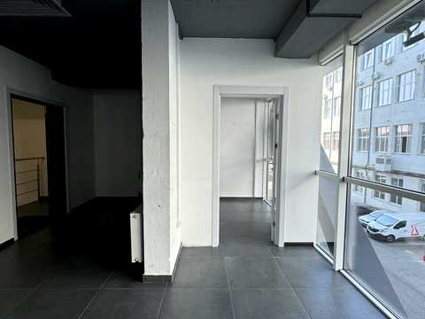 коммерческая по адресу Героев УПА ул., 7