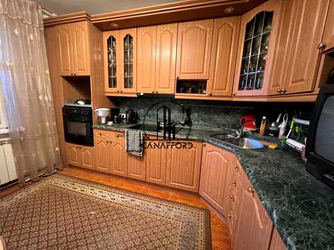 квартира за адресою Ревуцького вул., 42-А