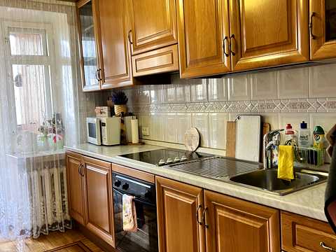 квартира за адресою Митрополита Андрея Шептицького вул. (Анатолія Луначарського), 3-А