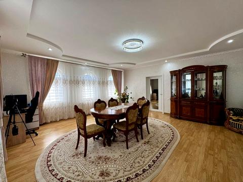 будинок за адресою Адама Міцкевича вул.
