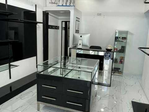 комерційна за адресою Василя Стефаника вул., 16