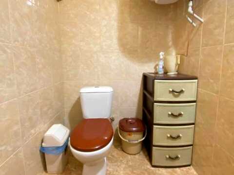 квартира за адресою Дмитра Яворницького вул., 2-Б