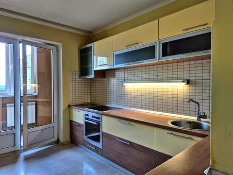 квартира за адресою Вишняківська вул., 3