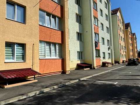 комерційна за адресою Грушевського вул., 6а