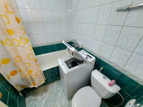 квартира за адресою Мирослава Скорика вул. (Казакевича), 2