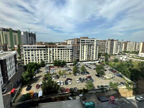 квартира за адресою Михайла Максимовича вул. (Онуфрія Трутенка), 28-Д