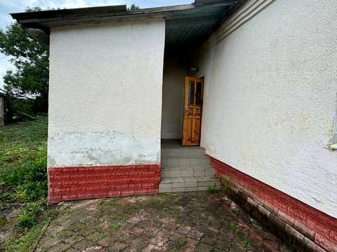 комерційна за адресою Богдана Хмельницького вул., 11