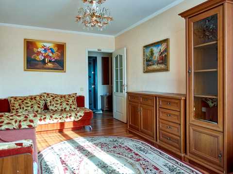 квартира по адресу Зои Гайдай ул., 9-А