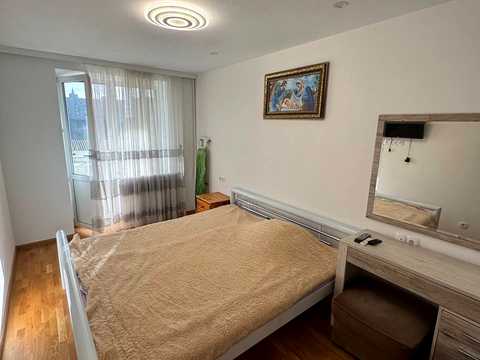 квартира за адресою Івана Сірка вул., 2
