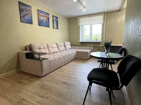 квартира за адресою Зимових Походів вул. (Молодогвардійська), 39