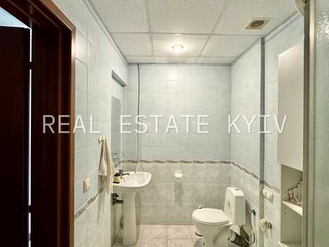 комерційна за адресою Івана Федорова вул., 12