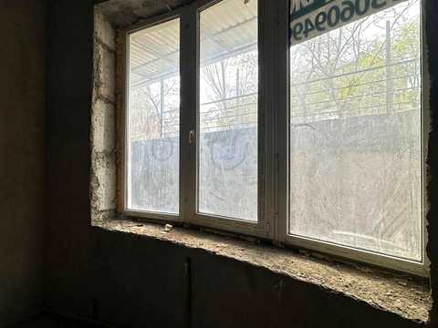комерційна за адресою Зоопаркова вул., 8в