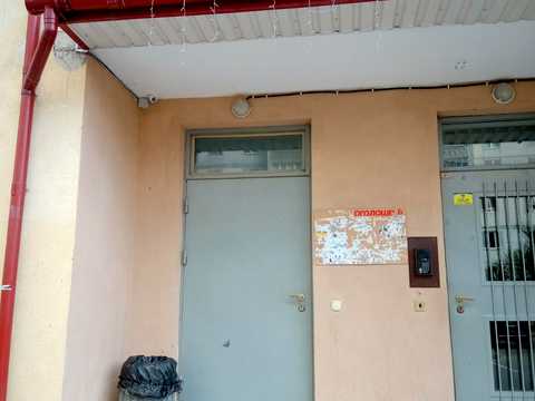 комерційна за адресою Незалежності бульв., 2 к2