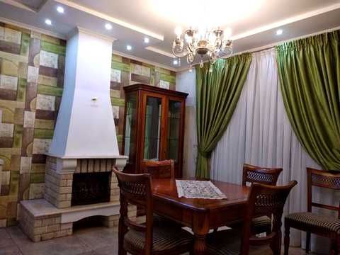 будинок за адресою 1-й Амундсена пров., 11