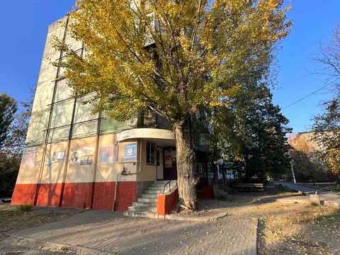 коммерческая по адресу Днепровская ул., 551