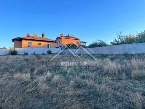 участок по адресу Карнавальная ул., 39