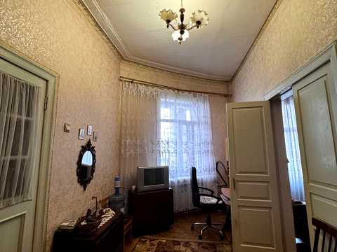 квартира за адресою Володимира Целуйка, 1
