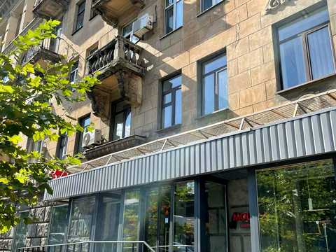 квартира за адресою Дмитрия Яворницкого, 55