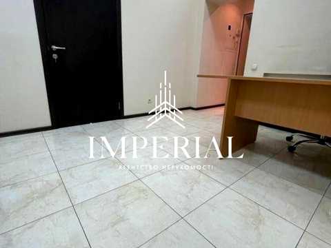 комерційна за адресою Мокра вул. (Кудряшова), 7