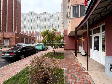комерційна за адресою Балтійський пров., 3-А