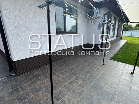 будинок за адресою Польова