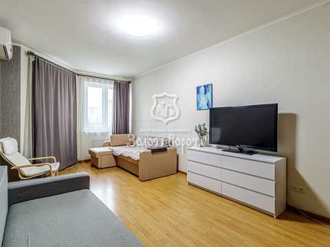 квартира за адресою Любомира Гузара просп. (Космонавта Комарова), 26