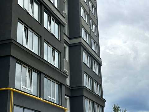 комерційна за адресою Івана Кожедуба вул., 3-А