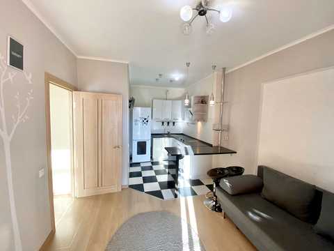 квартира за адресою Регенераторна вул., 4 к5