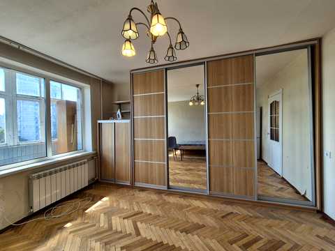 квартира за адресою Мілютенка вул., 3