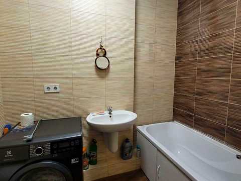 квартира за адресою смт. Авангард, Спрейса вул., 7