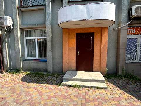 комерційна за адресою Прибузька вул., 8