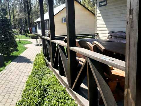 коммерческая по адресу лисова, 8