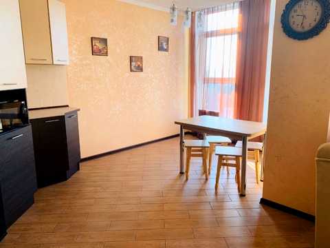 квартира по адресу Луговская ул., 255