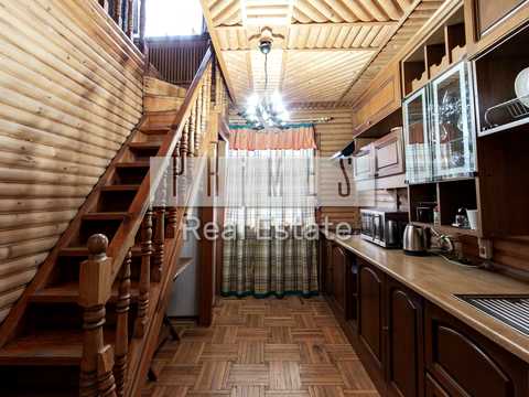 дом по адресу с. Чапаевка, Молодіжна ул. (леніна)
