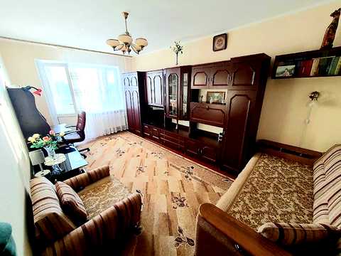 квартира за адресою Милославська вул., 25